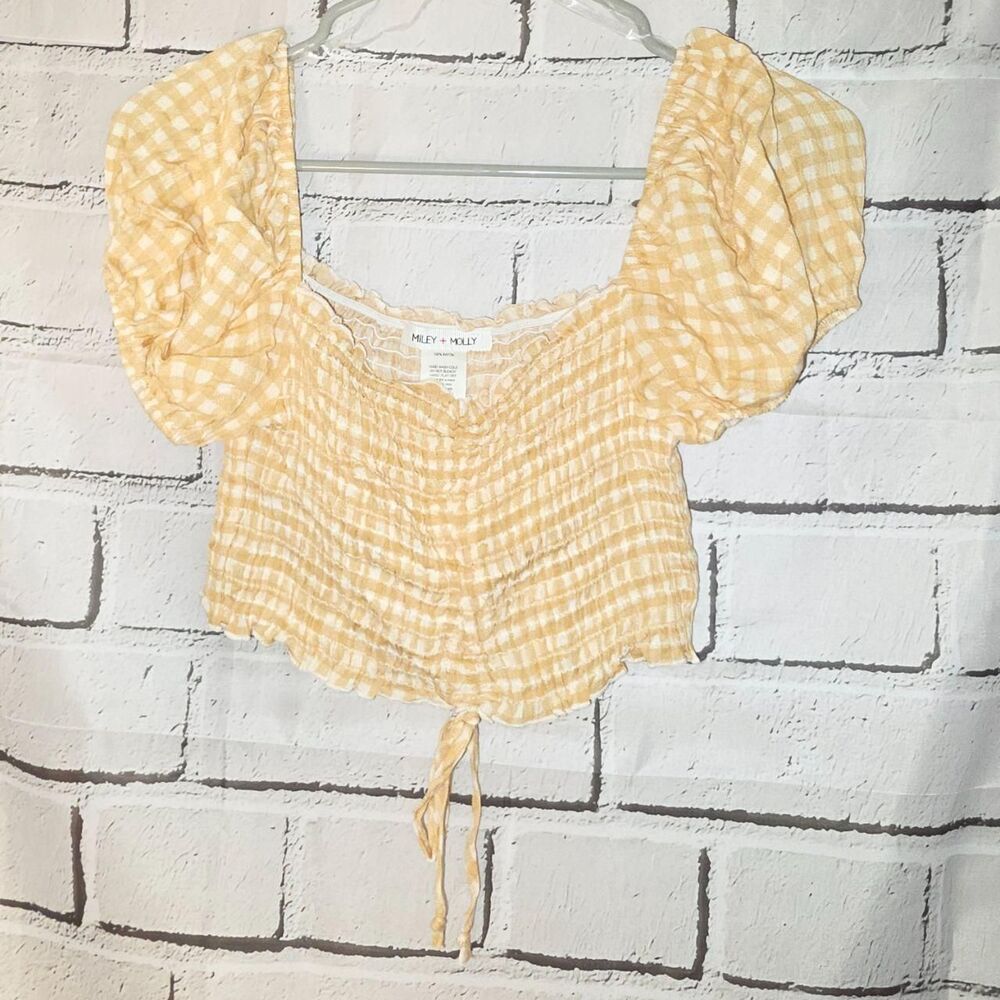 Miley-molly Women's Gold and Cream Crop-top